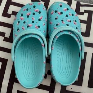 Flamingo crocs